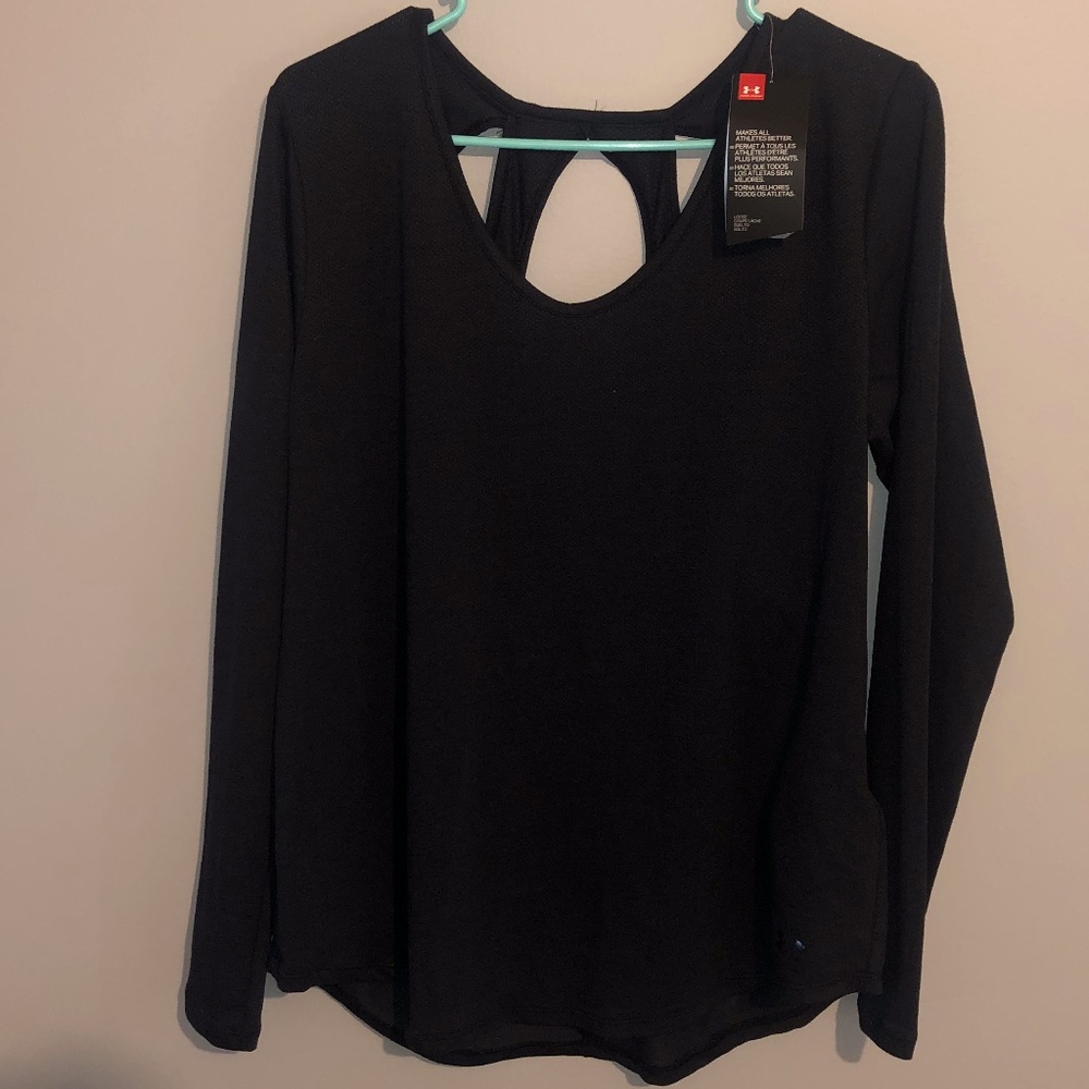 NWT Under Armour Long Sleeve Workout Top SZ Large